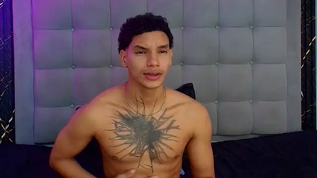 kai_storm77 webcam show