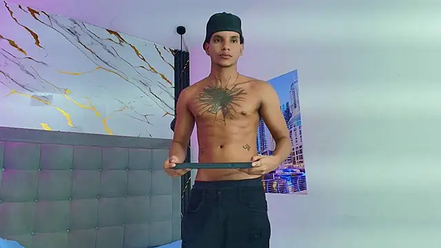 kai_storm77's Webcam Show