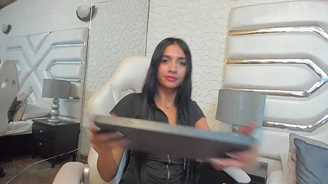 KattyLilli live XXX chat