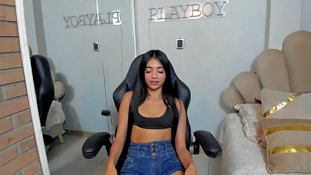 KattyLilli's Live XXX Chat