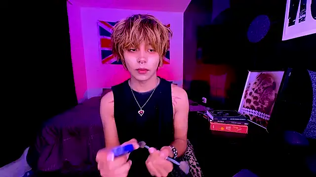 Aronn_44 Webcam Show