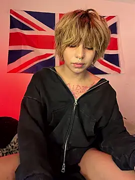 Aronn_44 webkamerás műsora