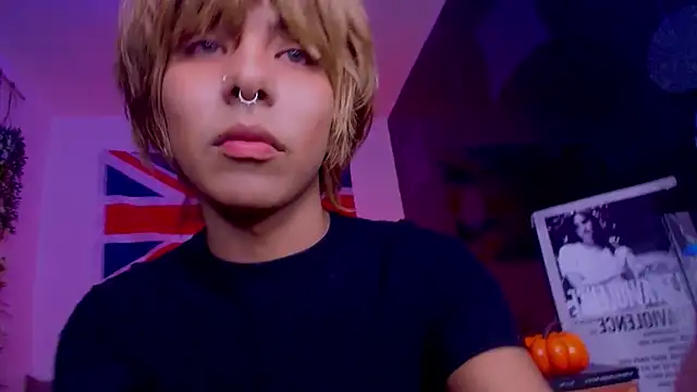 Aronn_44 Webcam-Show