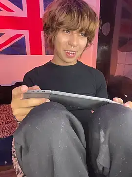 عرض كام Aronn_44