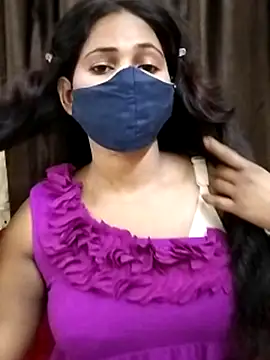 Show modela Roji_bha na web-kameri