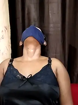 Roji_bha's Webcam Show
