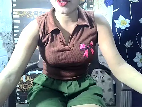 Lovely_Pandey Show in webcam