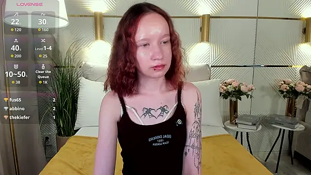 Mi_Mi_Mia: онлайн-секс-чат