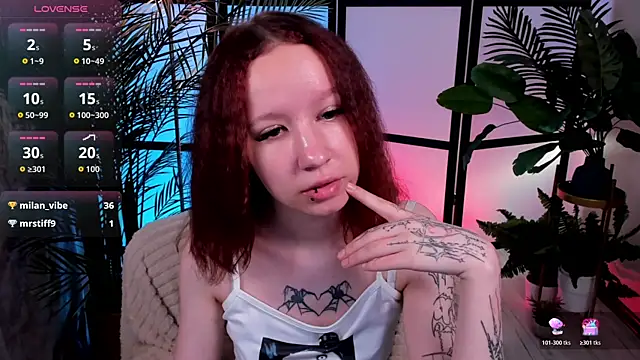 Chatroom XXX en direct de Mi_Mi_Mia