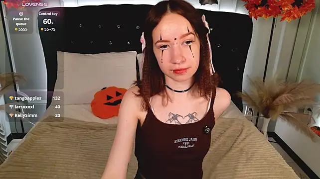 Mi_Mi_Mia Pertunjukan Webcam