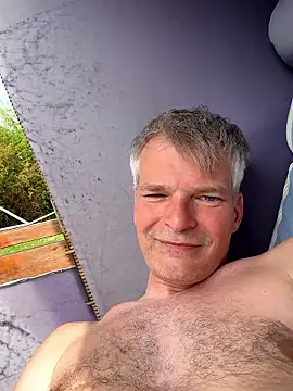 Thor-82 webkamerás műsora