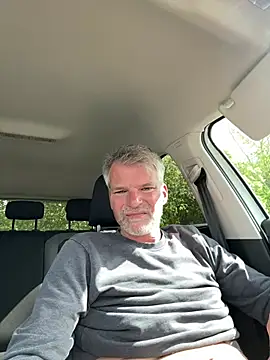Thor-82 Show in webcam