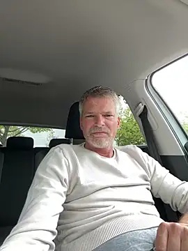 Thor-82 Show in webcam