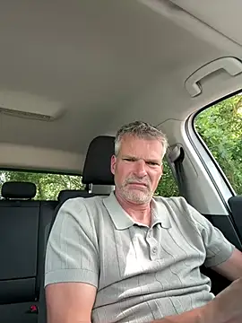 Thor-82 Show in webcam