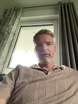 Thor-82 Show in webcam