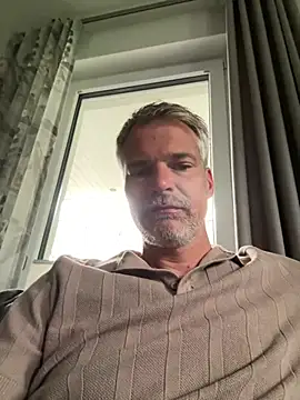 Thor-82 Webcam-Show