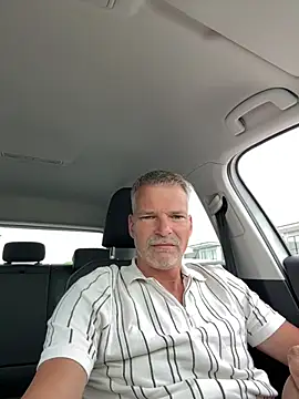 Thor-82 Show in webcam