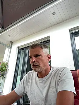 Thor-82 Show in webcam