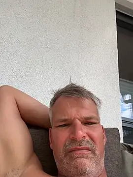 Thor-82 Show in webcam