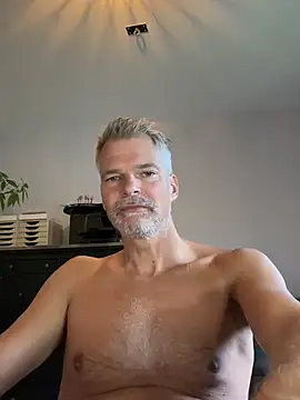 Thor-82 Webcam-Show