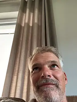 Thor-82 Webcam-Show