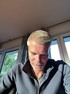 Thor-82 Webcam-Show