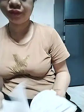 Girl_lovebaby Pertunjukan Webcam