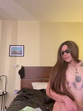 Show modela Poonmathafucker1 na web-kameri