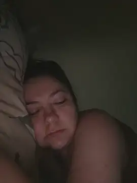 Show modela EmmaEmmy40 na web-kameri
