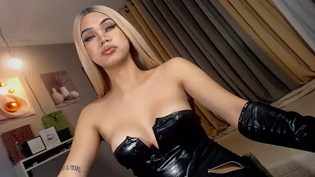 Lexi_ThunderFuck's Webcam Show