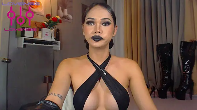 Lexi_ThunderFuck 网络视讯表演