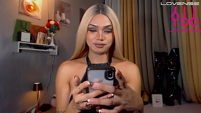 Lexi_ThunderFuck Pertunjukan Webcam
