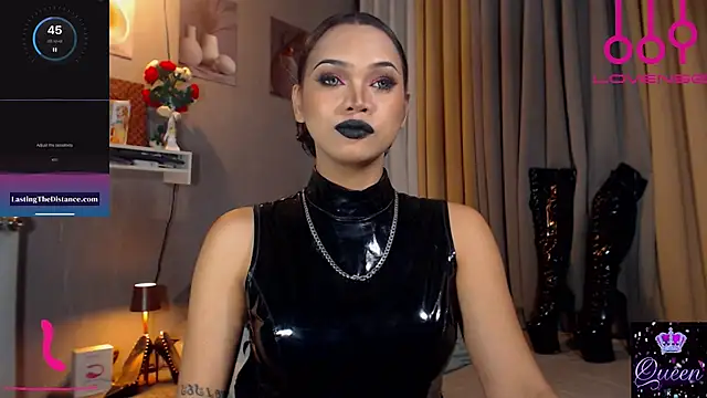 Lexi_ThunderFuckのウェブカメラショー