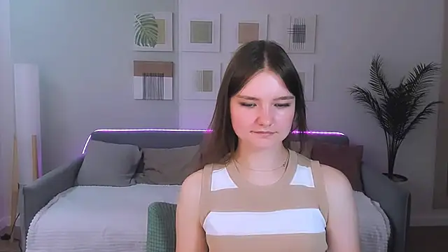 LookEva Adlı Modelin Canlı XXX Sohbeti