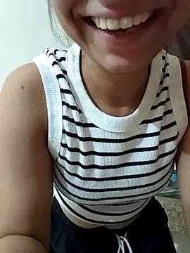 kiran-baby Live XXX-chat