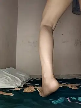 kiran-baby Adlı Modelin Web Kamerası Şovu