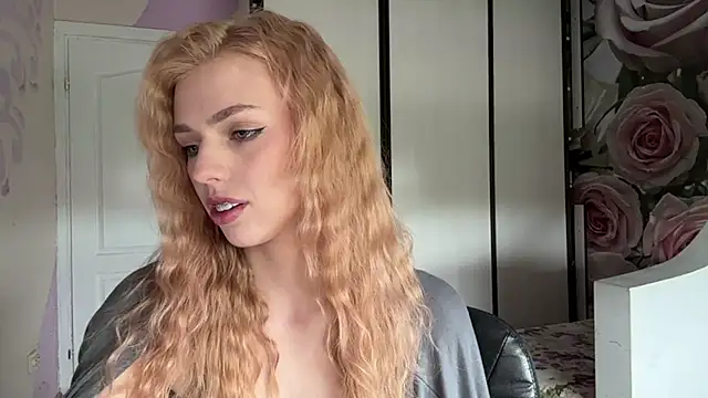 ScarlettRosy Webcam-Show