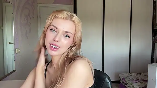 ScarlettRosyn Webbikameraesitys