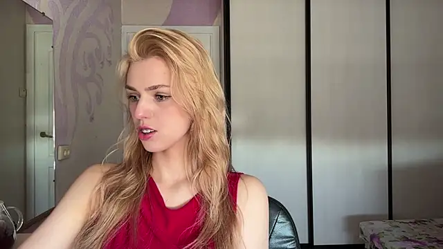 ScarlettRosy's Webcam Show