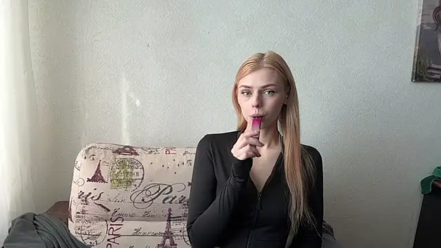 ScarlettRosy webcam show