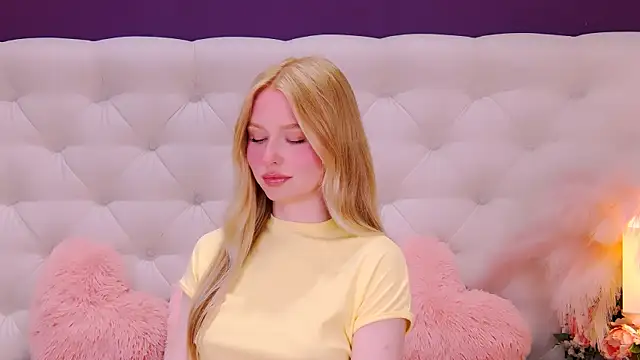 RheaSky's Live XXX Chat