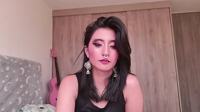 Chat XXX en directo de Lunapage_