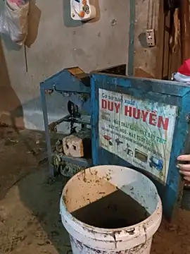 Živá chatovací místnost yaja-chan