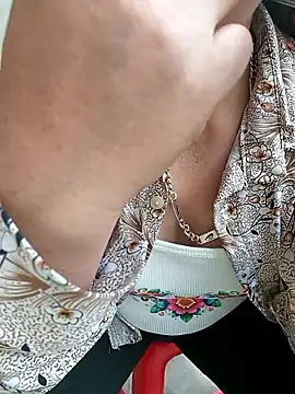 Czat XXX na żywo – tuyet-nhi