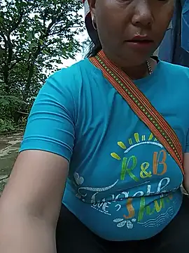 Czat XXX na żywo – tuyet-nhi