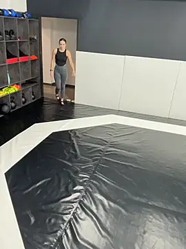 leonmessi3 Adlı Modelin Web Kamerası Şovu