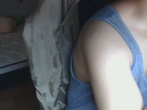 justmemyseflandI 网络视讯表演