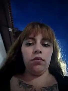 Show modela Isabella__Risky na web-kameri