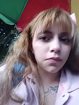 Isabella__Risky élő XXX-chatje