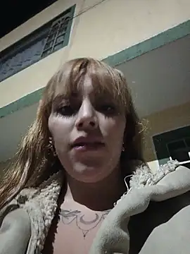 Isabella__Risky Adlı Modelin Web Kamerası Şovu